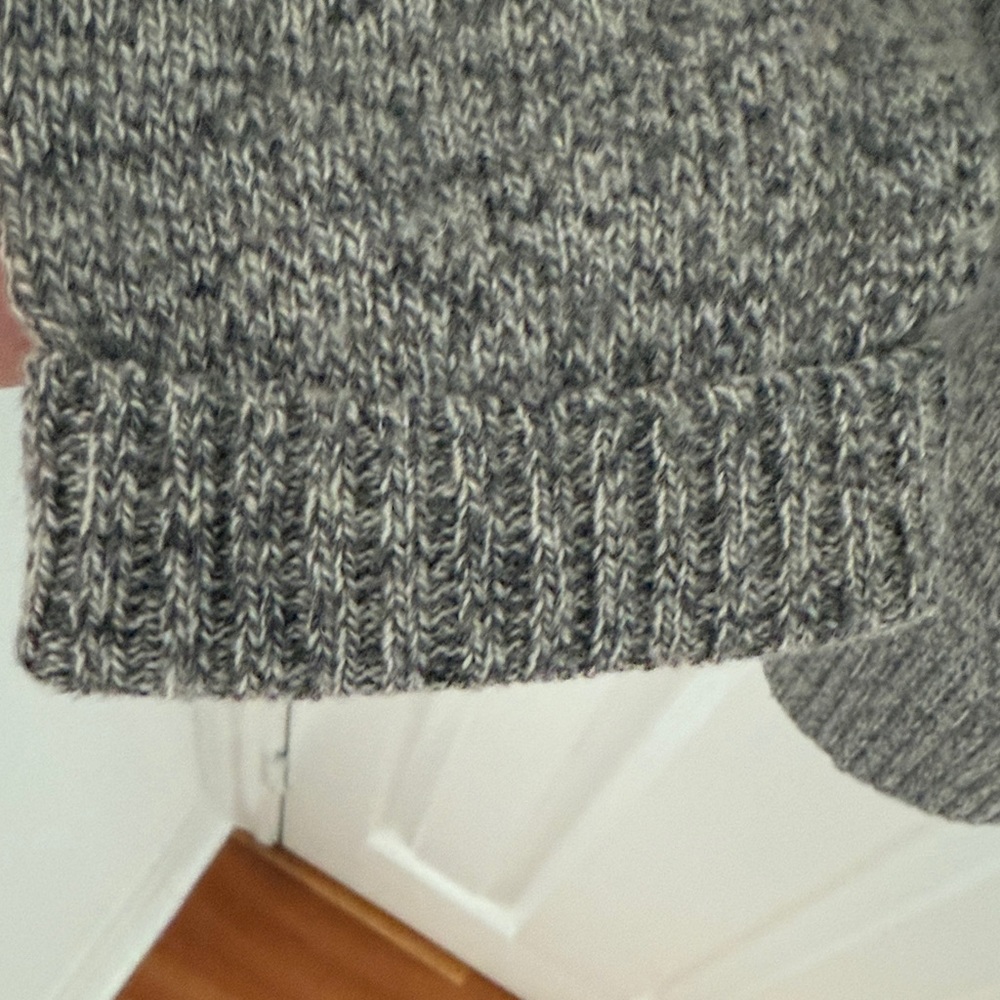 Men's Gray Lambswool Sweater L - Picture 7 of 8